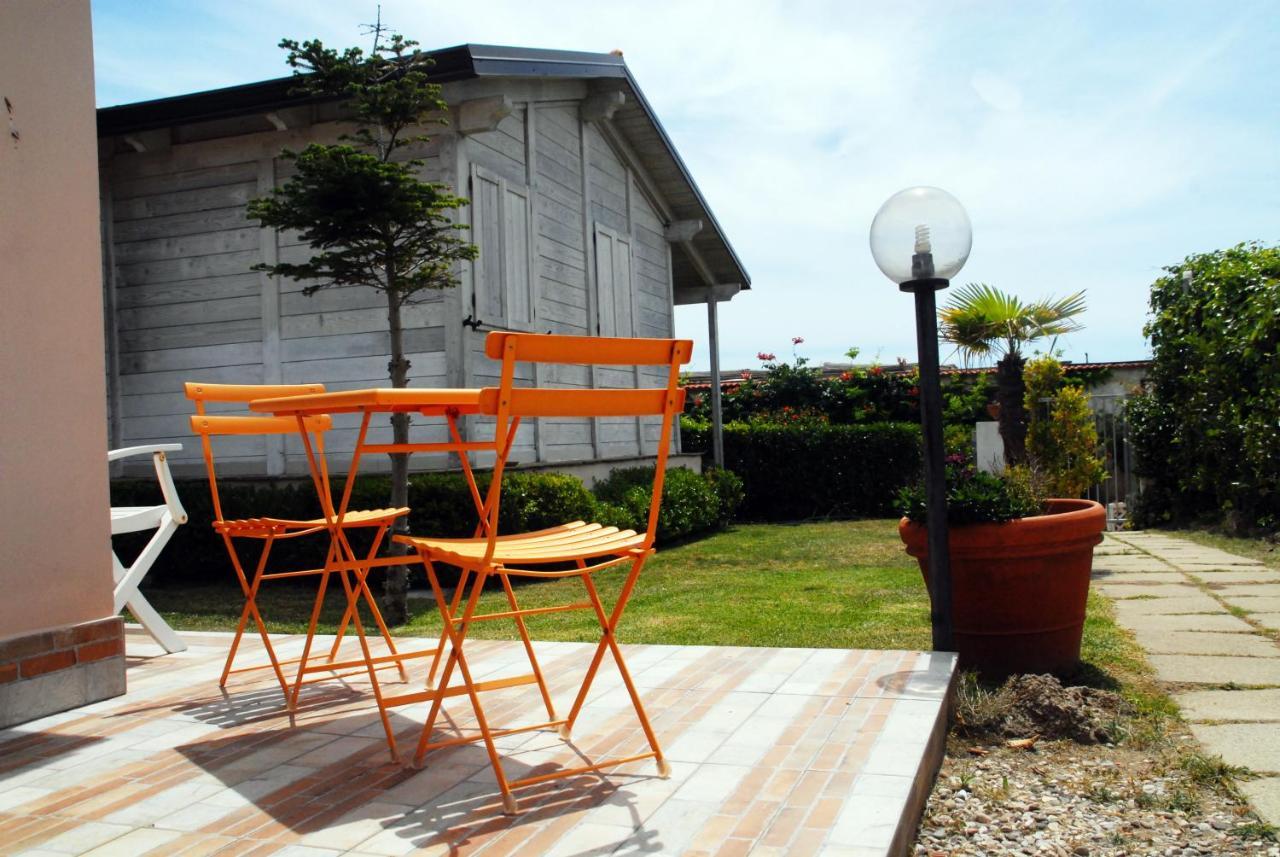 Hotel Marechiaro Paestum Exterior foto